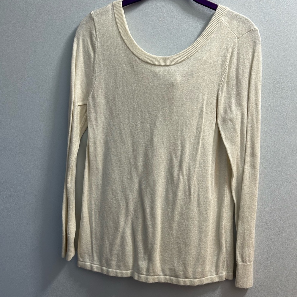 41 Hawthorn Cream Long Sleeve Women's Top